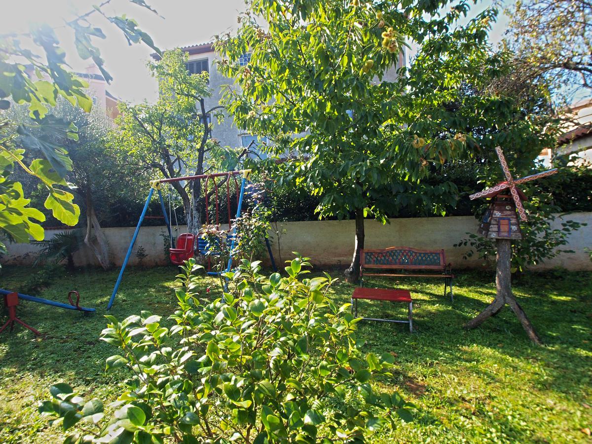 Apartments Nadia 1493 Medulin Extérieur photo