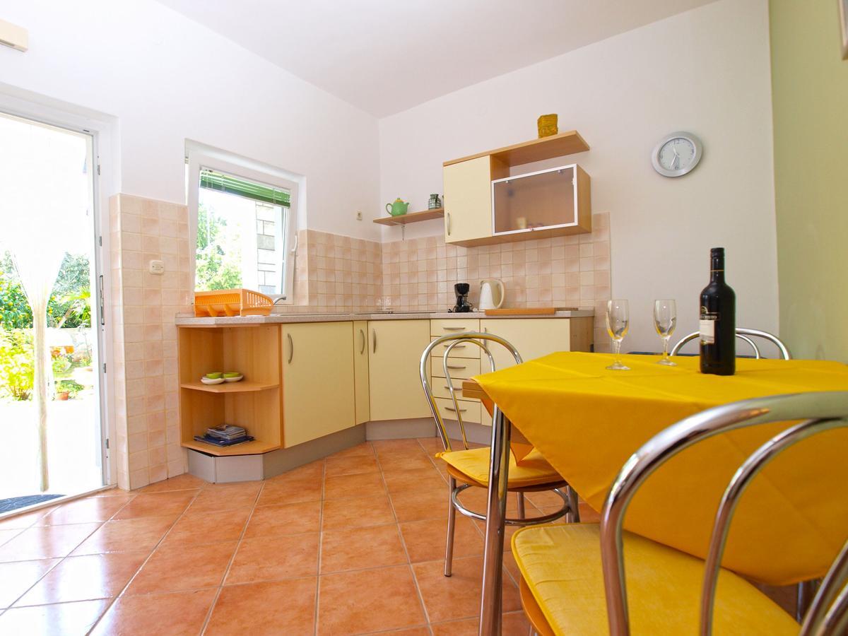 Apartments Nadia 1493 Medulin Extérieur photo